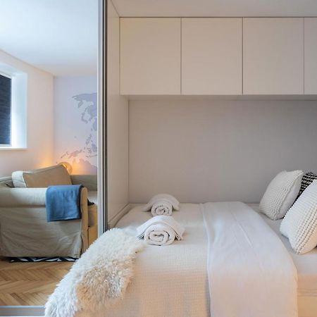 Modern Studio Near British Square Daire Zagreb Dış mekan fotoğraf