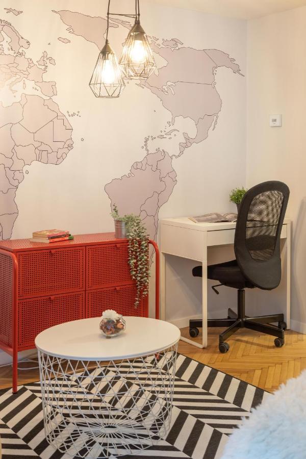 Modern Studio Near British Square Daire Zagreb Dış mekan fotoğraf